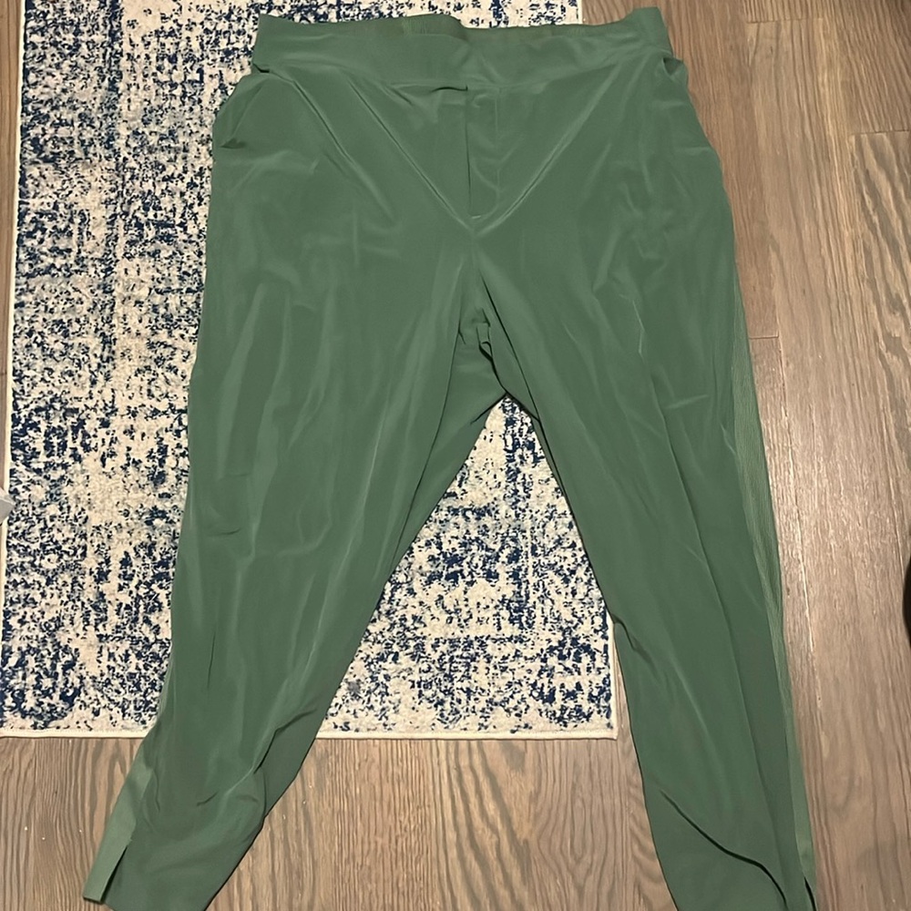 Athleta Brooklyn joggers